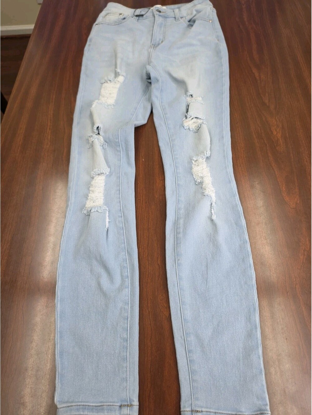 NWT Fashion Nova Distressed Light Wash Ripped Jeans SZ 7 High Rise Casual Grunge